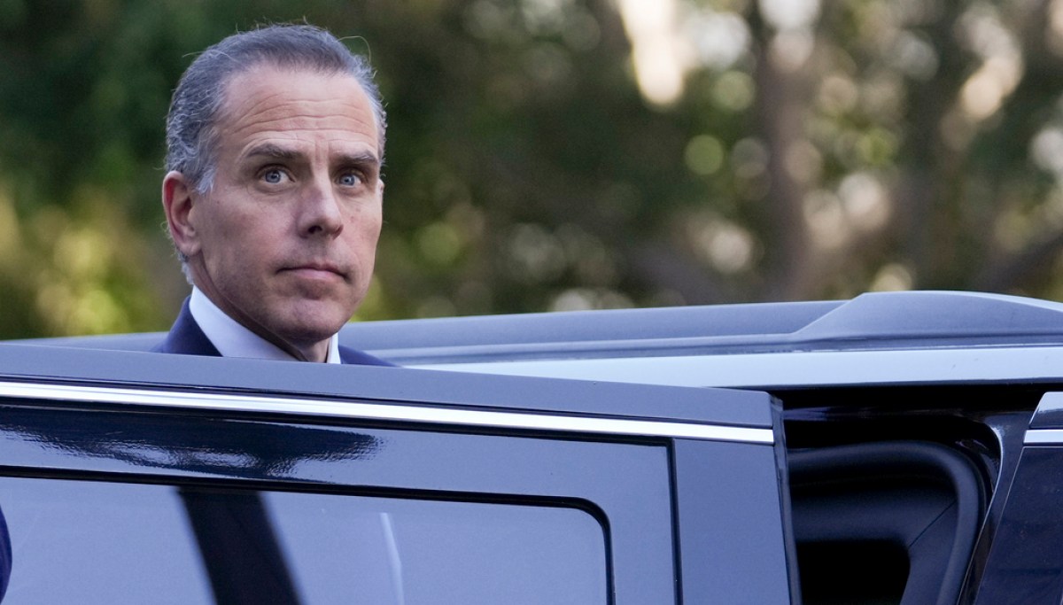 Hunter Biden takes internet by storm