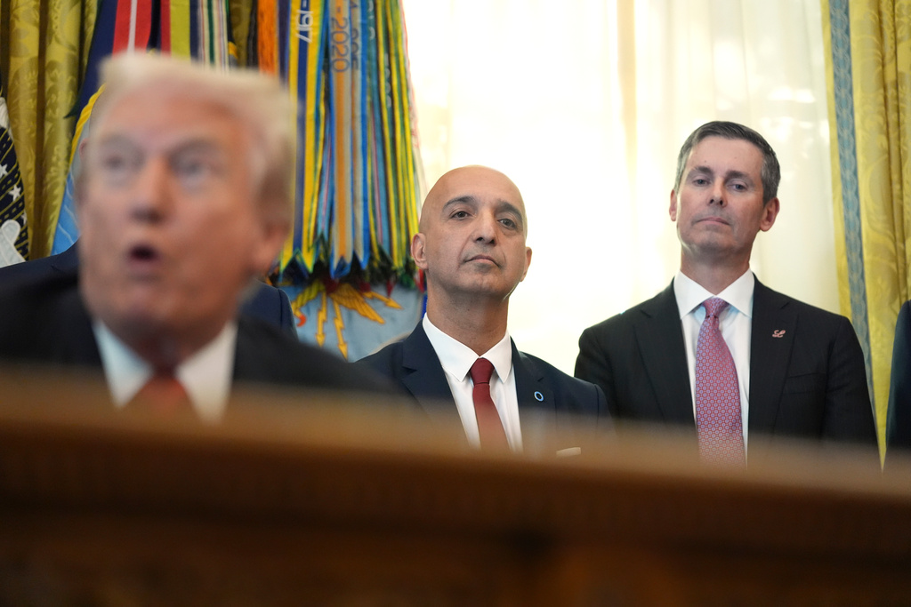 White House denies report Trump got access to experimental weight loss drug
