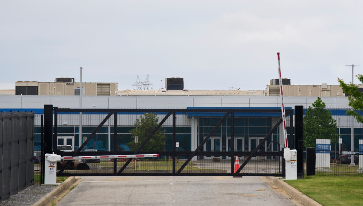 Musk's xAI and SpaceX sued over disruptions from data center plant