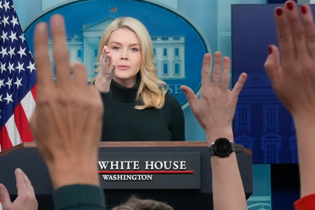 Karoline Leavitt returning to White House at crucial juncture for Trump
