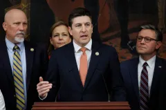 Nearly 200 Democrats oppose GOP-led stock trade curb