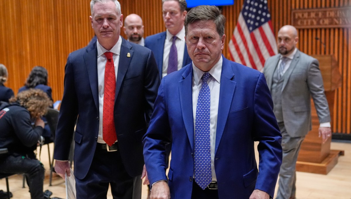 Trump ‘canceling’ Jay Clayton hearing, throwing quick confirmation into further doubt