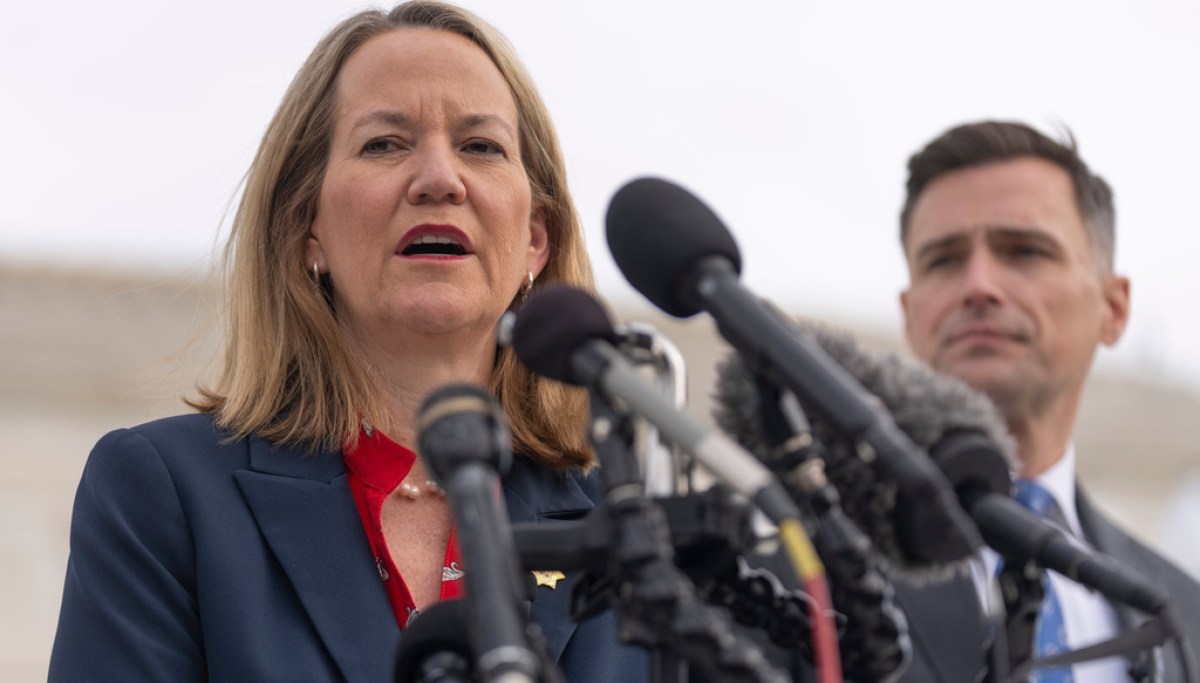 Arizona moves to dismiss 2020 election case to secure new indictment