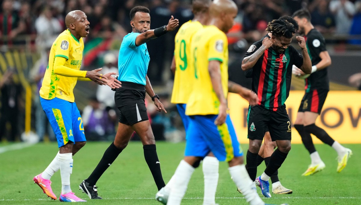 US Customs Turns Back Somali World Cup Referee Over Vetting Concerns