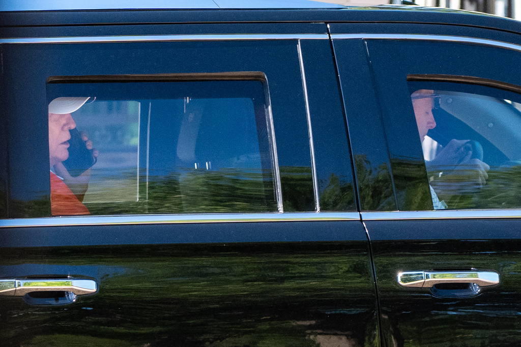 Why is Donald Trump avoiding the White House press corps?