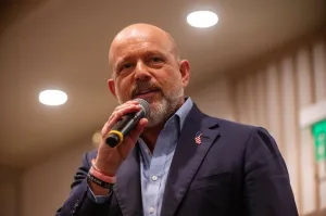 Steve Hilton says ‘world is laughing’ at California’s vote counting process as he pushes reform plan
