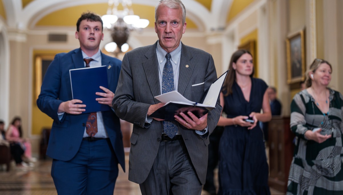 Two Dan Sullivans running for Alaska Senate to be identified on ballot with middle initials