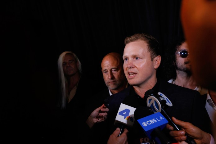 Los Angeles mayor race called for far-left challenger after Pratt loses 40,000-vote lead