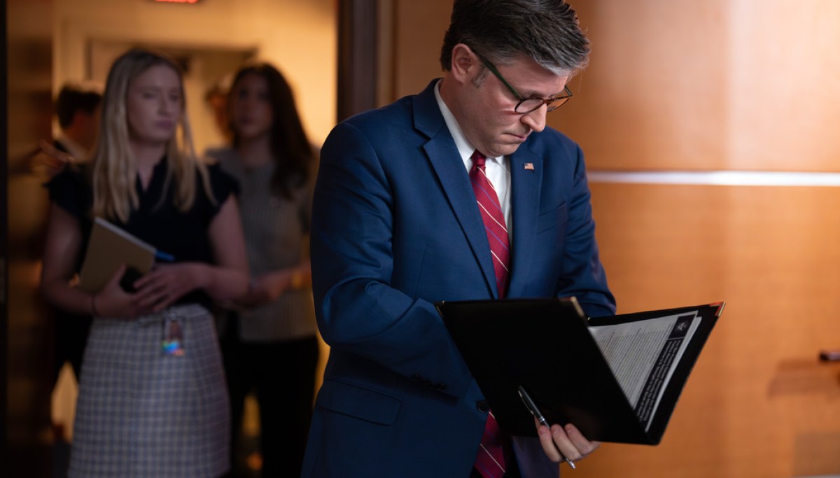 House takes the reins in FISA fight as Senate Democrats hold firm against Pulte