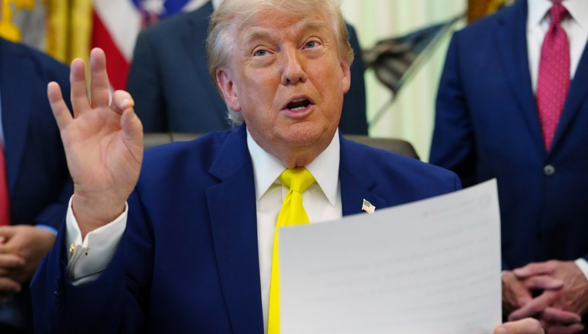 Trump says Iran war will restart if Tehran kills more US troops