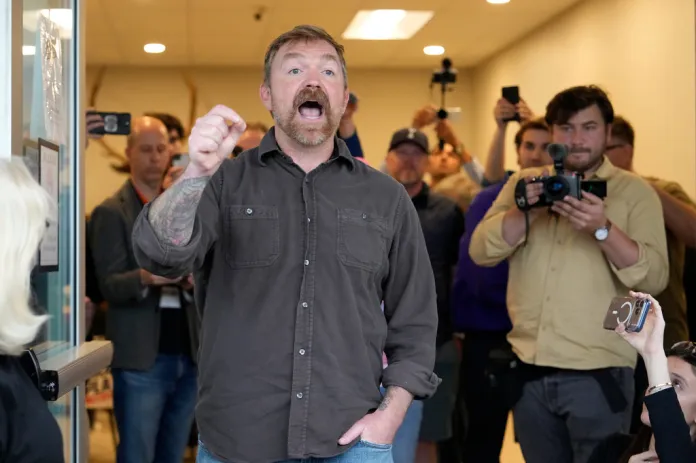 Even without his controversies, Graham Platner is just a lightweight extremist