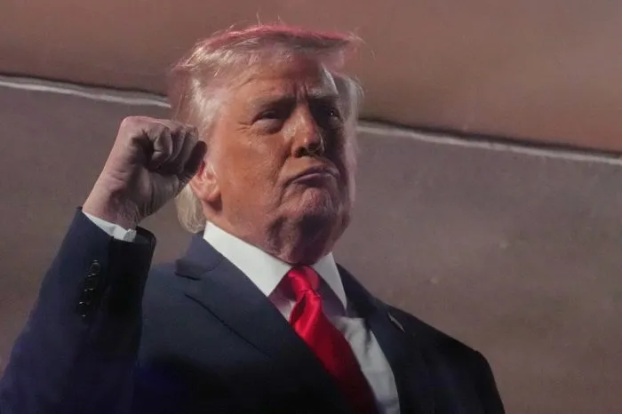 Trump vows US response after confirming Iran shot down Apache helicopter