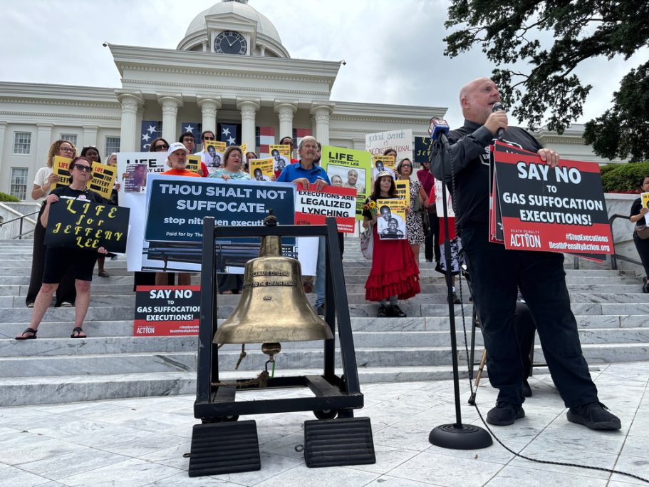 Judge permanently blocks Alabama from executing inmate with nitrogen gas