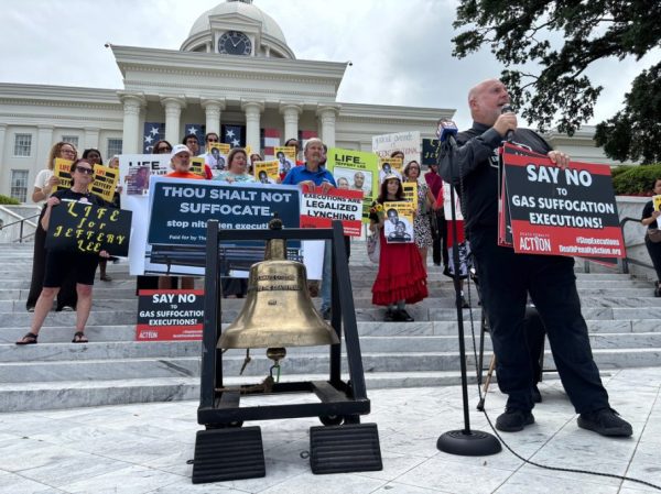Judge permanently blocks Alabama from executing inmate with nitrogen gas
