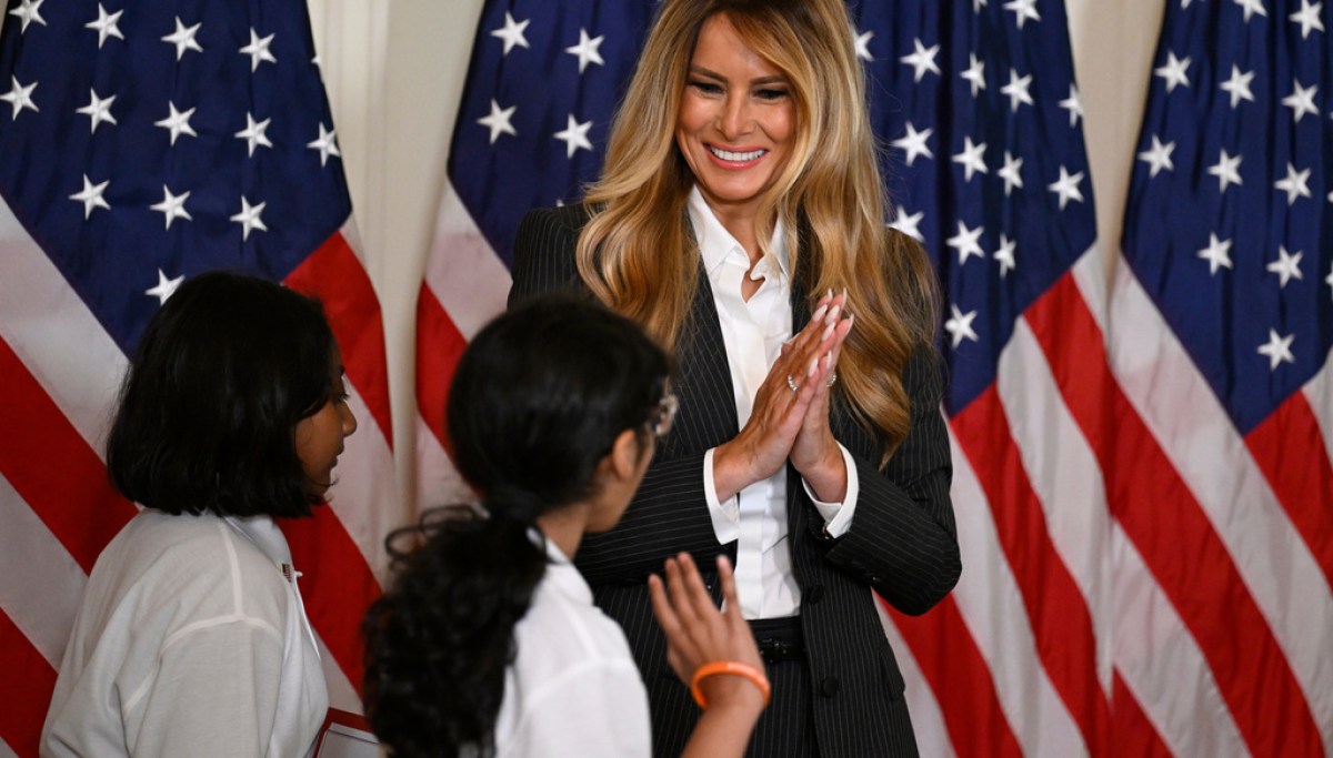 Melania Trump Awards Student Winners of First Presidential AI Challenge at White House Ceremony