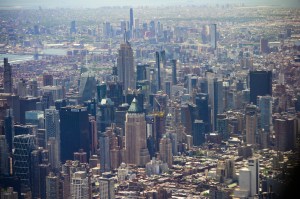 Partial collapse of towering Manhattan building spurs downtown evacuation