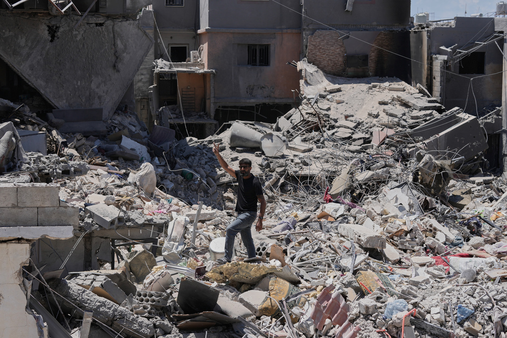 Lebanese army withdraws from southern village after Israeli troops advance nearby