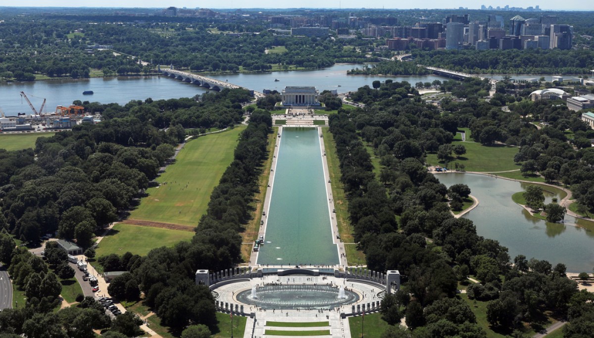 Interior Department heralds algae treatment in Reflecting Pool, comparing it to ‘destroyed’ Iranian navy