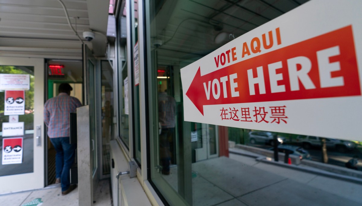 DC Council votes to fund semi-open primaries, opening door to independents