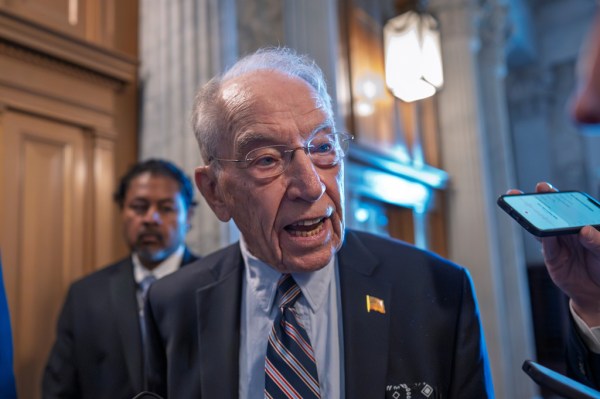 Grassley says Democratic obstruction fueling Trump’s DNI and FISA standoff