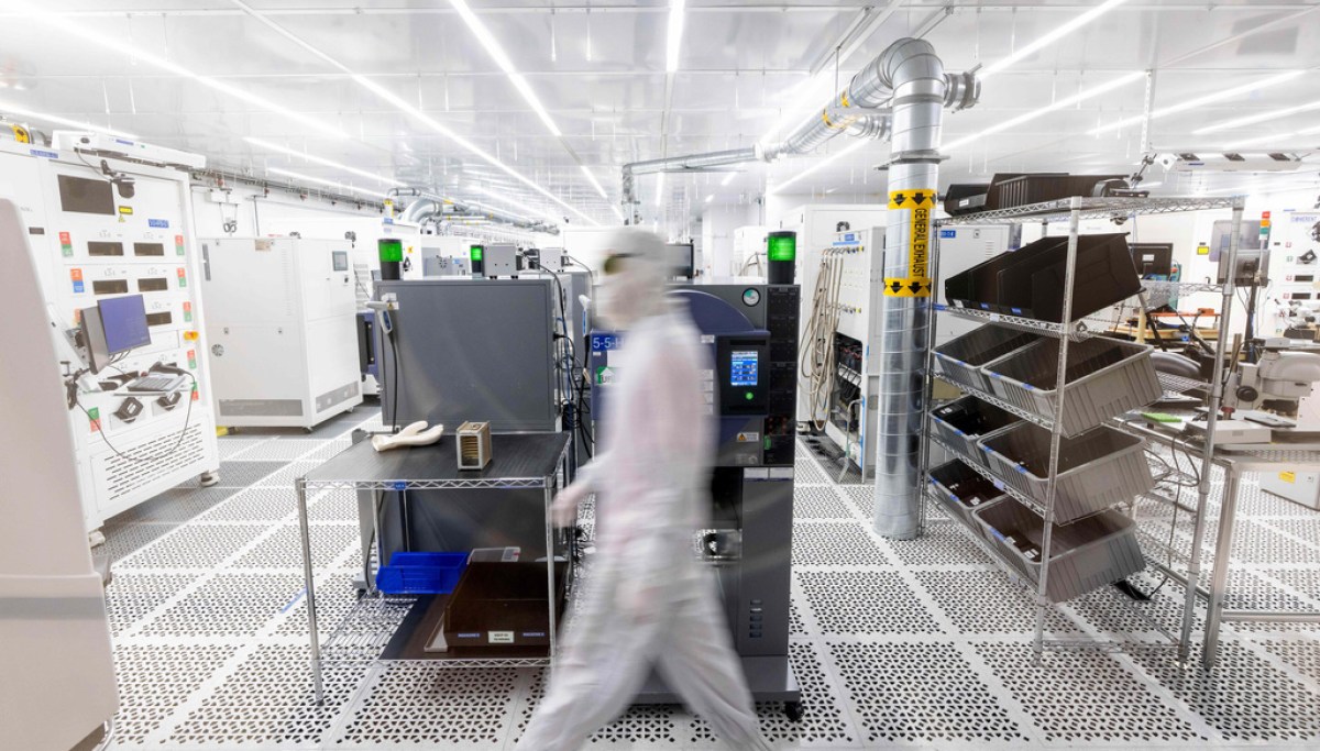 White House accuses Chinese Moonshot AI model of stealing US technology