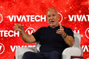 Bezos says AI will create labor shortages, not unemployment