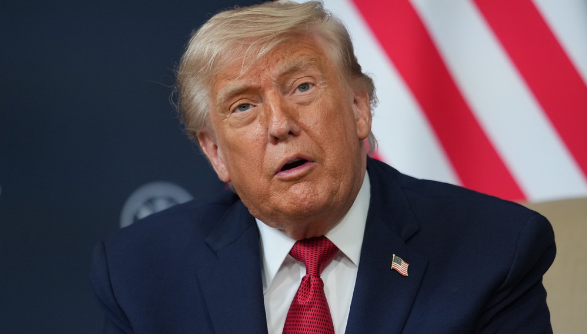 Trump says Iran deal is ‘very strong’ but ‘nobody knows what it is’