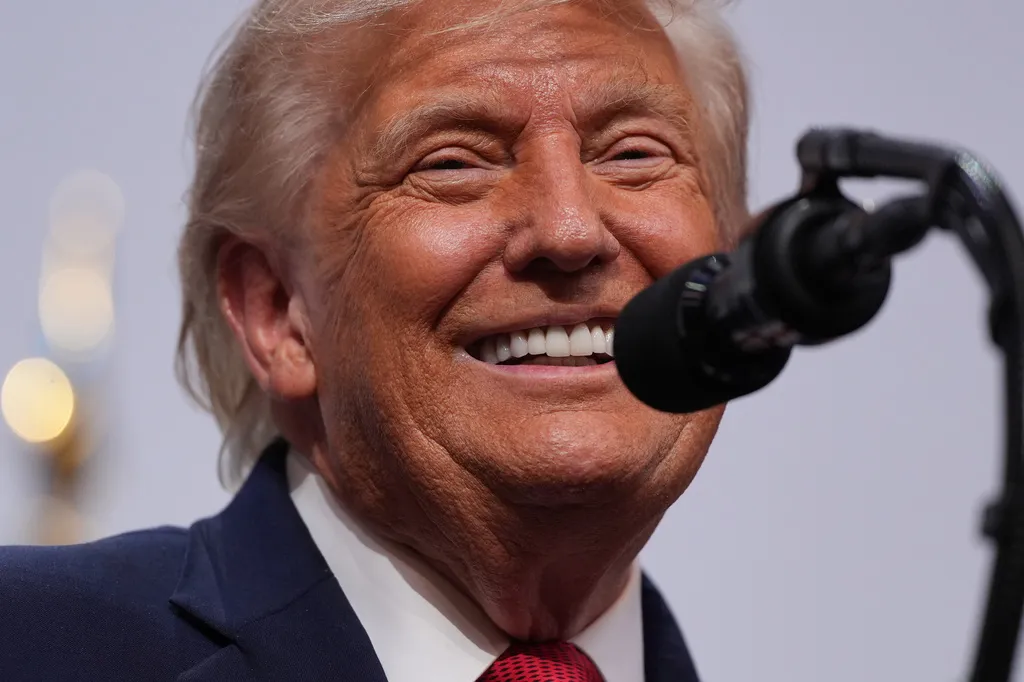 Trump jokes that Vance will take blame if Iran peace deal falls apart: ‘I like that idea’