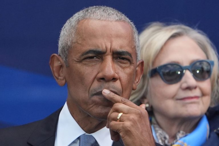 Barack Obama at the presidential center opening