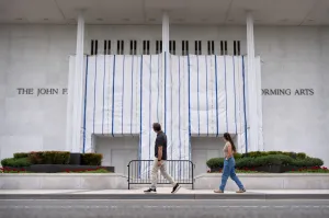 Judge orders Kennedy Center to explain tarp blocking front sign