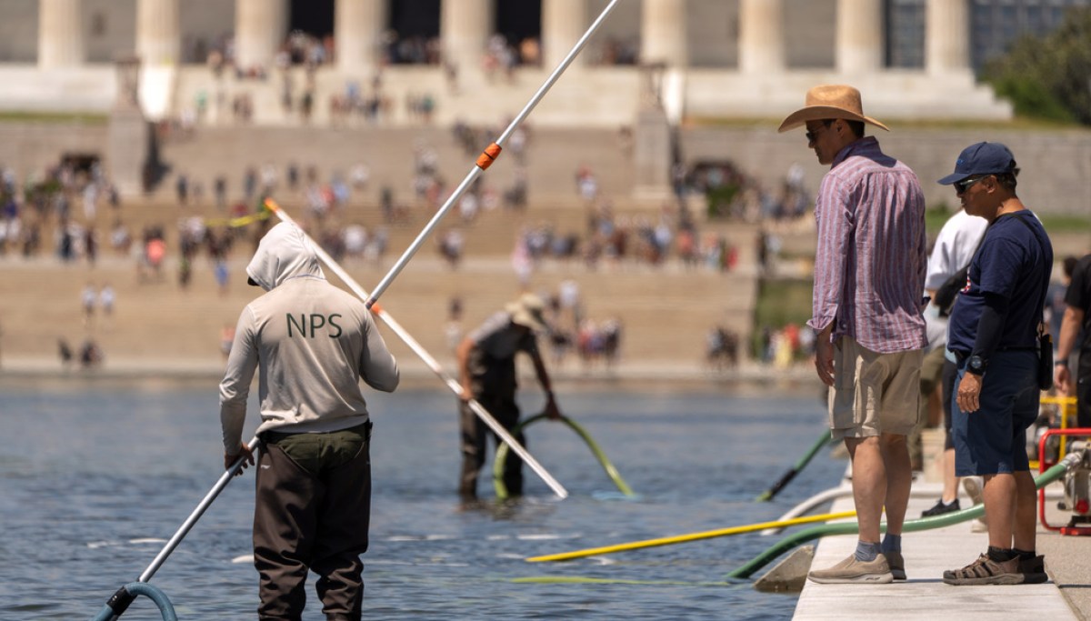 Trump says much of water in Reflecting Pool likely to be drained: 'Necessary repairs'