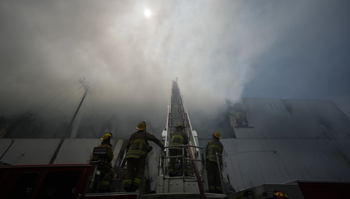 Spencer Pratt says Bass to blame for fire still burning five days later
