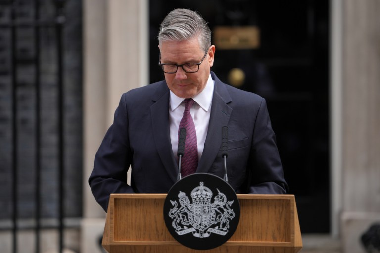 Kier Starmer resigns