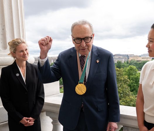 Schumer won’t ‘survive’ a primary against a DSA candidate: Joe Concha