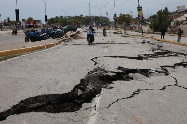 US military ‘surging forces’ to Venezuela for earthquake relief efforts