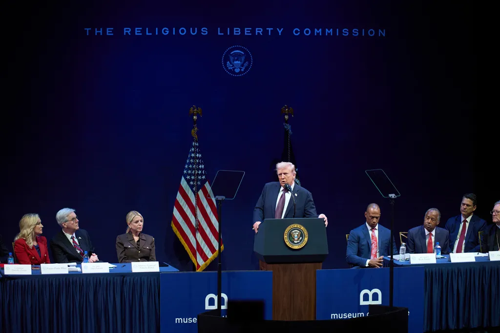 Trump commission unveils 12-point blueprint to expand US religious liberty protections