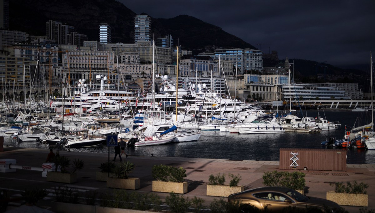 Monaco police search for suspect after explosion injures three, including Ukrainian oligarch