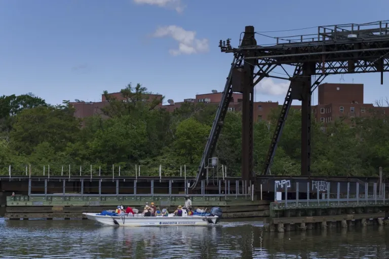 Dc sues federal government over pollution in Anacostia River