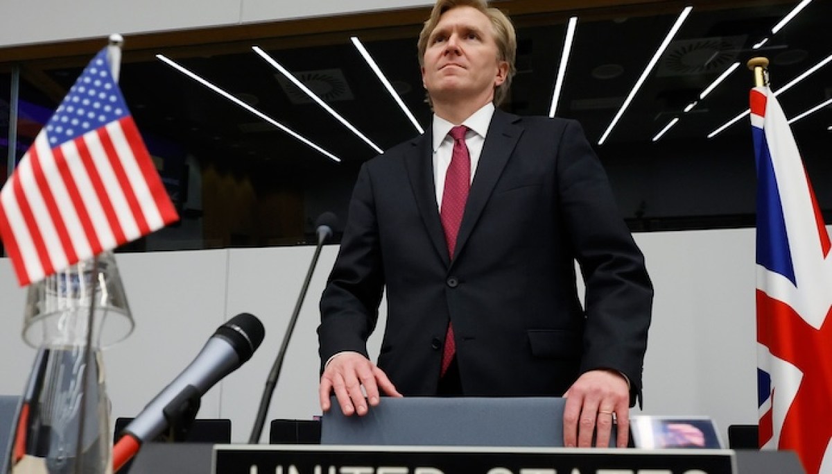 Elbridge Colby calls for UK to increase military strength in wake of defense secretary’s resignation