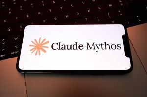 Anthropic meeting with White House to resolve Mythos and Fable AI restrictions