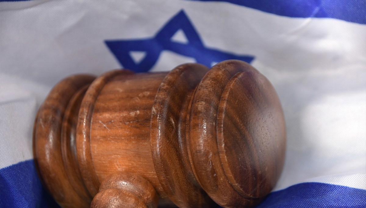 A jurist in defense of Israel