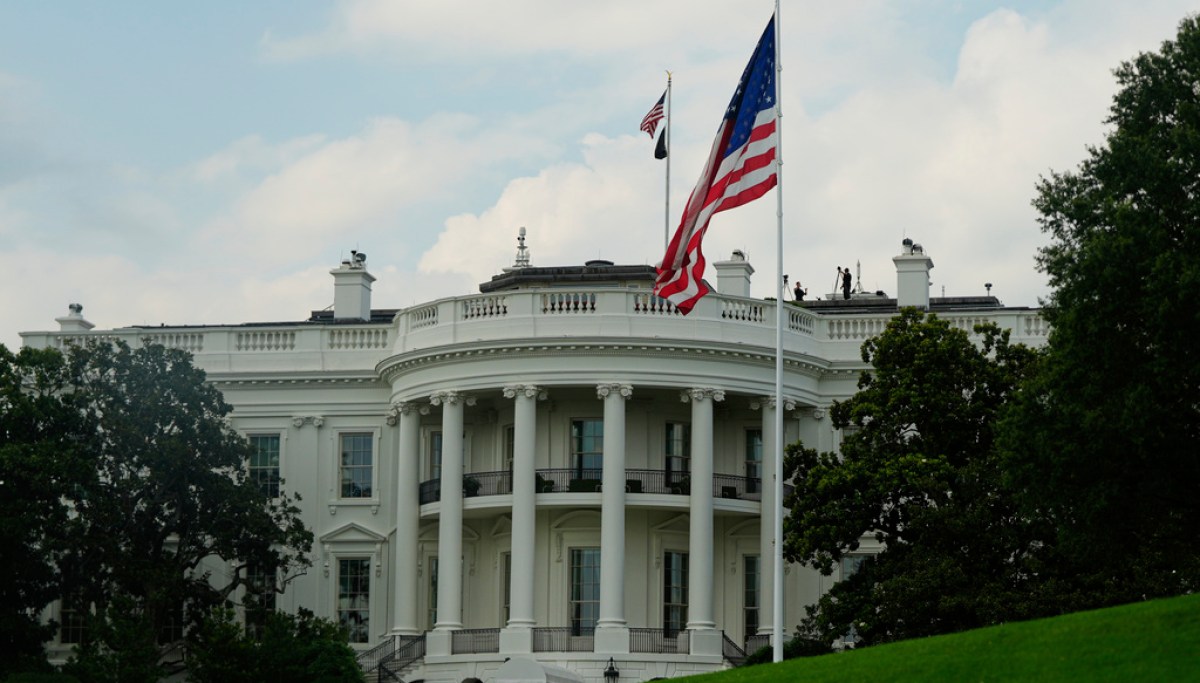 ‘We’re the home of Apple, Amazon, Google, and Sydney Sweeney’: Joe Concha on waning patriotism