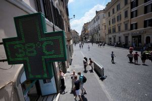Europe’s deadly heat wave opens the doors to Asian air conditioning makers