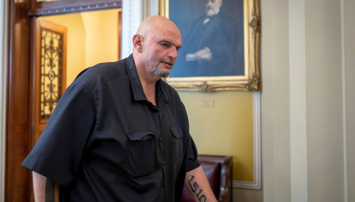 Cover image for Senators Raise Concerns Over Todd Blanche's Attorney General Nomination