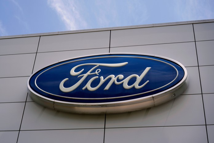Ford recalls 250,000 Focus models, citing engine problems