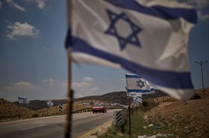 Evangelicals stand by Israel despite slip in polls