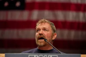 WATCH LIVE: Platner rallies with Ro Khanna for get-out-the-vote event as controversies mount