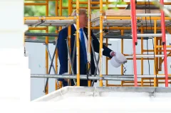 Trump’s contracting controversies in the spotlight following no-bid Reflecting Pool deal