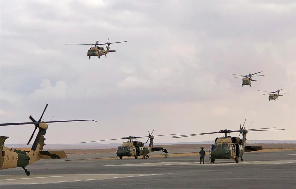 US military warns troops against filming aftermath of Iran strikes