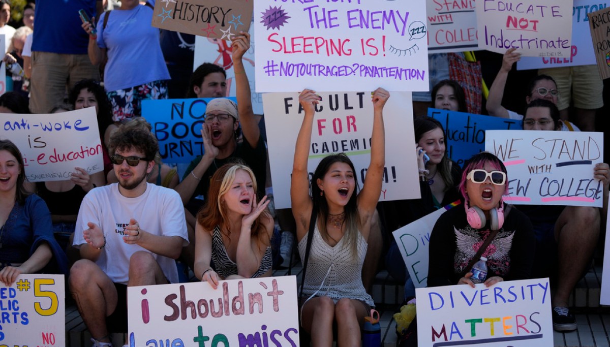 Florida appeals court strikes down DeSantis’s anti-woke law